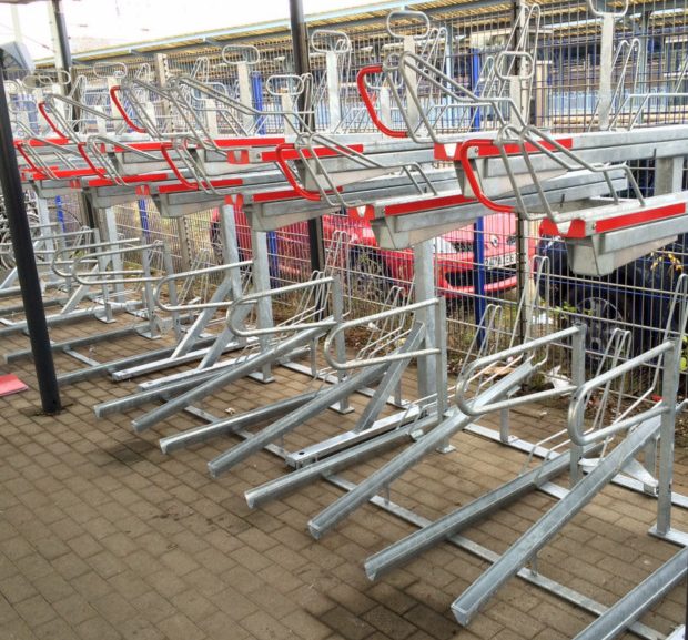 racks double étage Optima du parking vélos en GARE DE SELESTAT